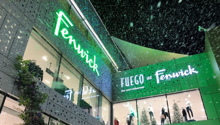 Snow machines create a blizzard of snowflakes at Fenwick Bracknell